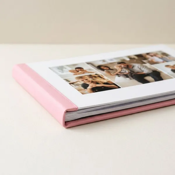 Pink_Photo_Album_For_Tabletop_Wall_Decor
