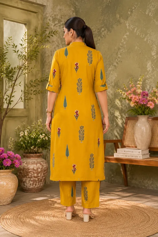 Mustard_Printed_Rayon_Kurta_Pant_Set_for_Women