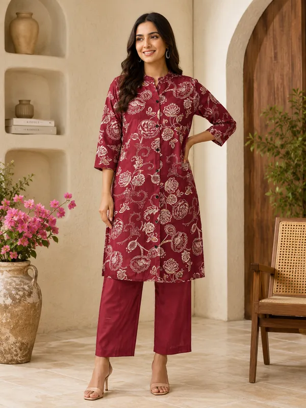 Pink__Floral_Printed_Vatican_Kurta_Pant_Set_for_Women