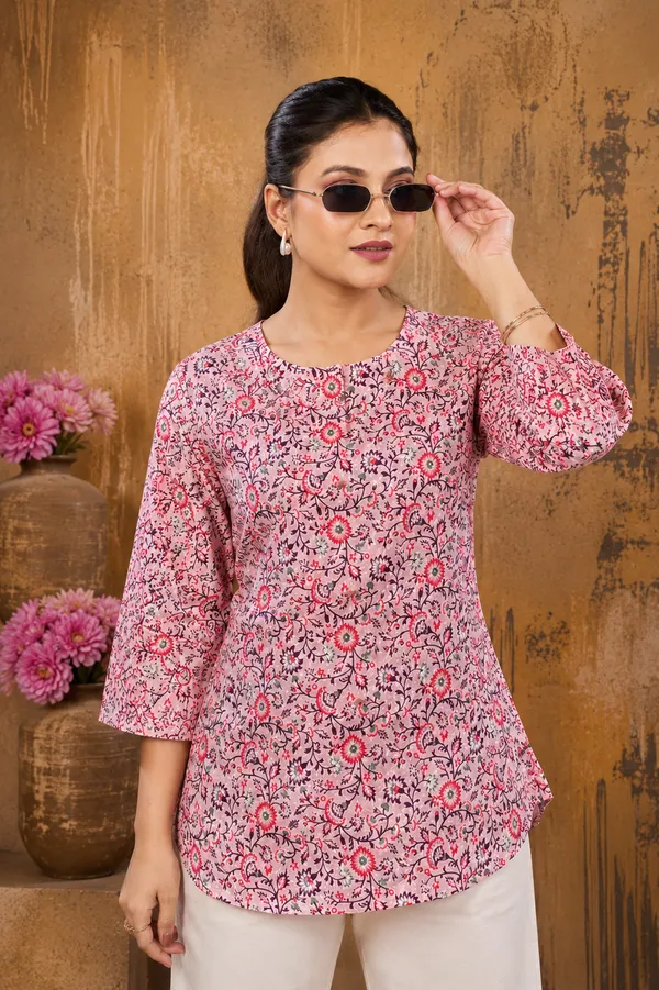 Women’s_Pink_Floral_Printed_Top
