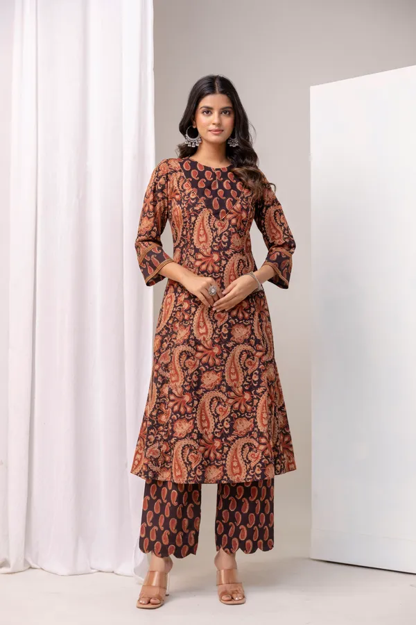 Brown_And_Black_Pure_Cotton_Premium_A_Line_Suit_For_Women