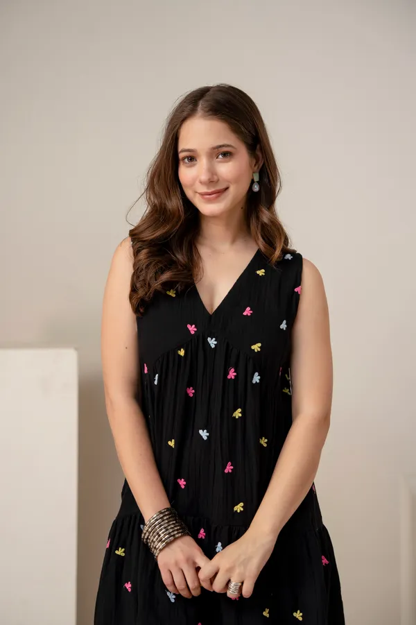 Black_Cotton_Floral_Print_Tiered_Fit_and_Flare_Dress_for_Women