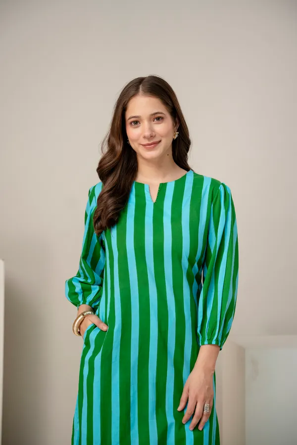 Green_And_Blue_Cotton_Striped_Kurta_for_Women