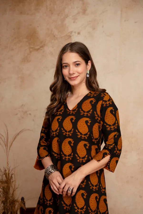 Black_Cotton_Paisley_Print_Kurta_with_Palazzo_for_Women