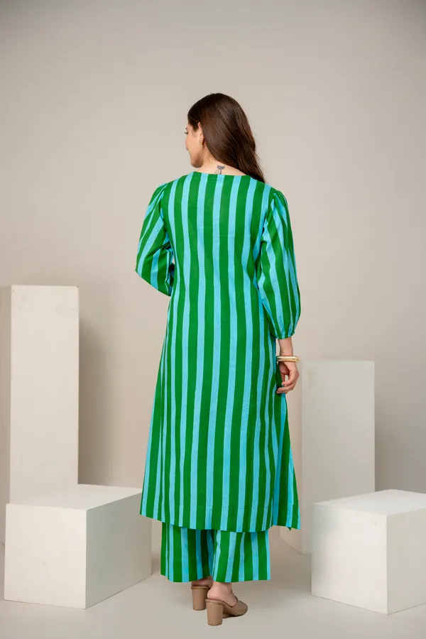 Green_And_Blue_Cotton_Striped_Kurta_for_Women