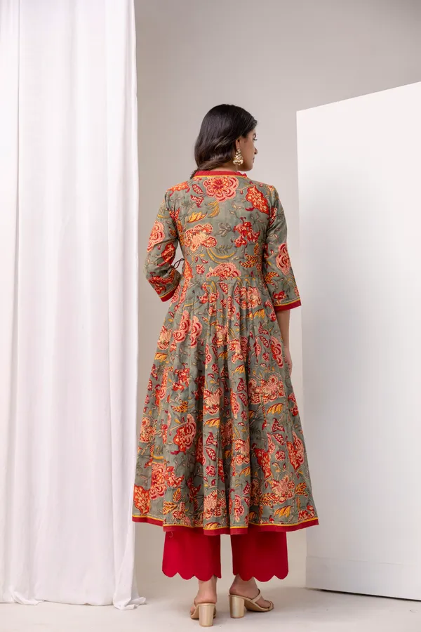Grey_And_Red_Pure_Cotton_Premium_Angarkha_Set_For_Women