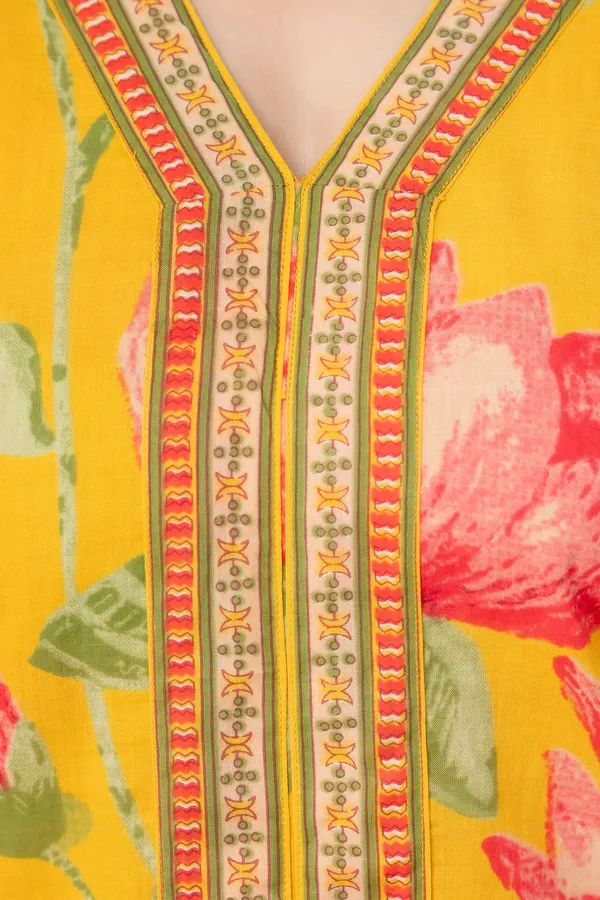 Yellow_Floral_Print_Sleeveless_V-Neck_Top_for_Women