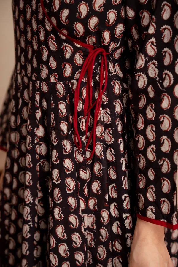 Black_Cotton_Paisley_Print_Wrap_Dress_for_Women