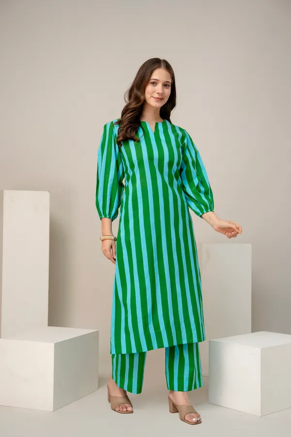 Green_And_Blue_Cotton_Striped_Kurta_for_Women