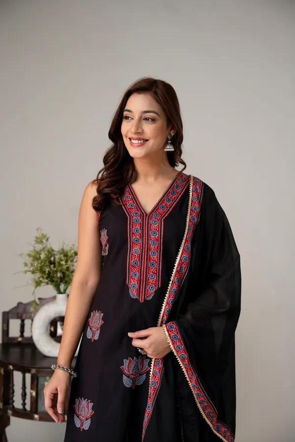 Black_Pure_Cotton_Premium_Straight_Suit_With_Dupatta_For_Women