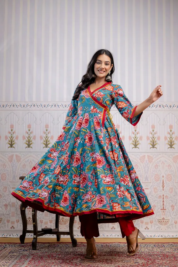 Blue_And_Red_Pure_Cotton_Premium_Angarkha_Set_For_Women