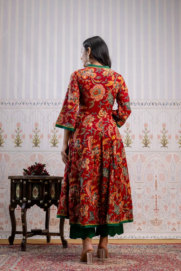 Red_And_Green_Pure_Cotton_Premium_Angarkha_Set_For_Women
