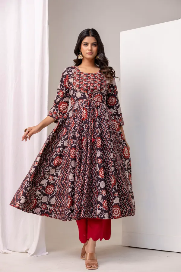 Black_Pure_Cotton_Premium_Angarkha_Set_For_Women