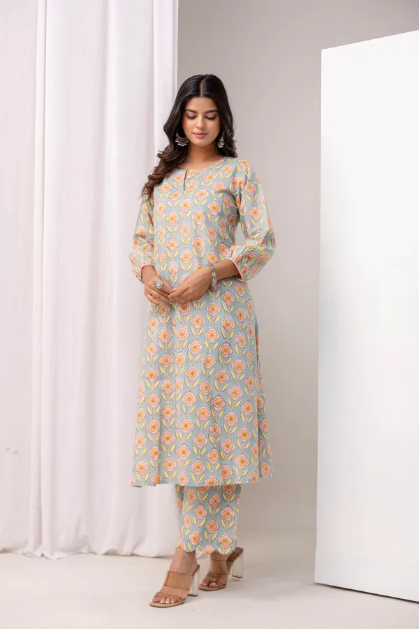 Pastel_Sky_Blue_Pure_Cotton_Premium_Angarkha_Set_For_Women