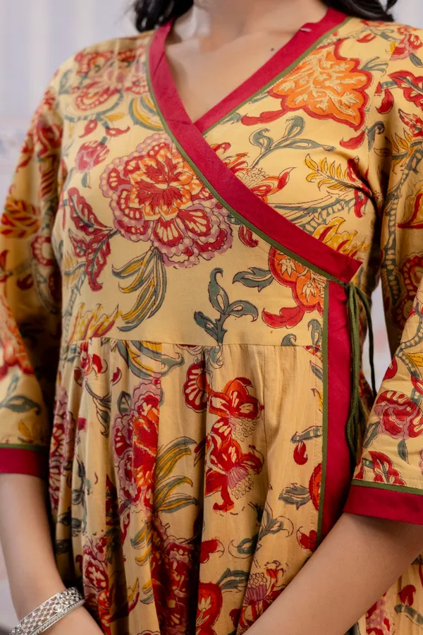 Beige_And_Red_Pure_Cotton_Premium_Angarkha_Set_For_Women