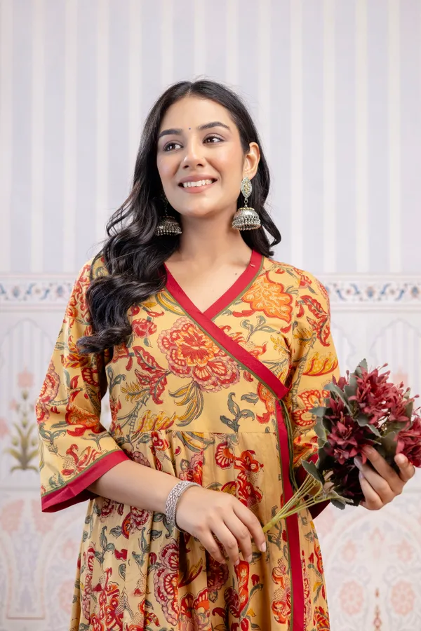 Beige_And_Red_Pure_Cotton_Premium_Angarkha_Set_For_Women