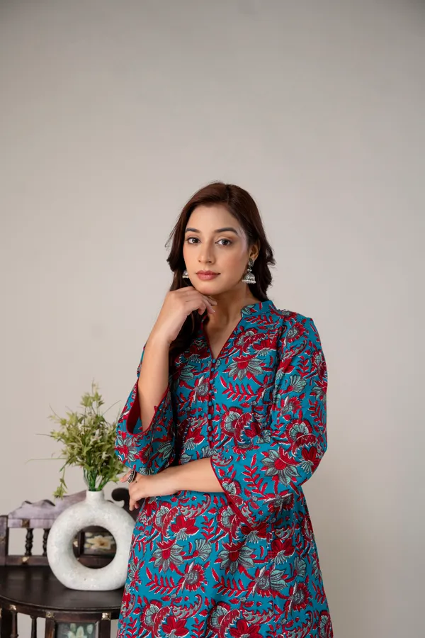 Blue_And_Red_Pure_Cotton_Premium_Coord_Set_For_Women