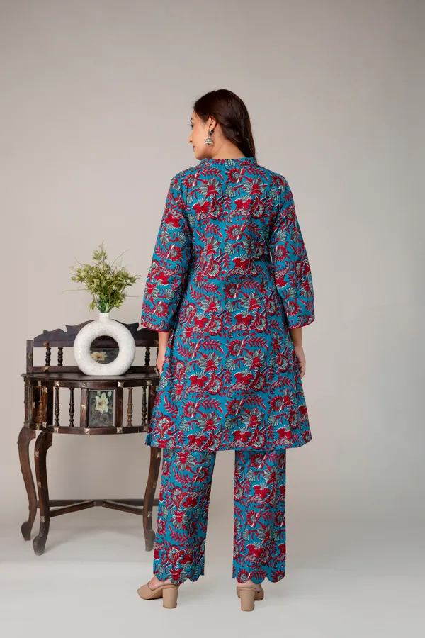 Blue_And_Red_Pure_Cotton_Premium_Coord_Set_For_Women