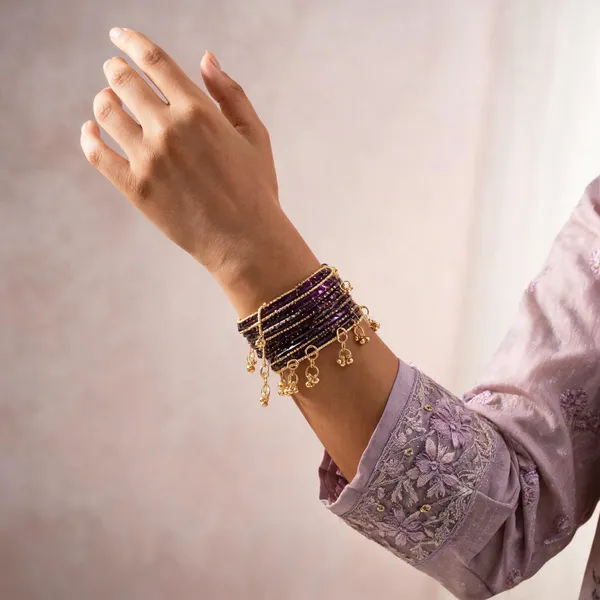 Purple_Gold_Tone_Decorative_Bangle_Set_For_Women