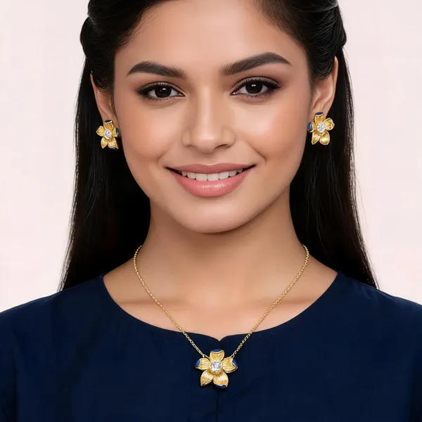 Gold_Tone_Floral_Necklace_And_Earrings_Set_For_Women