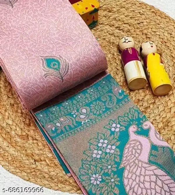 Pastel_Pink_&_Rama_Green_Jacquard_Silk_Saree_–_Royal_Peacock_Pallu_Traditional_Saree_with_Blouse_Piece
