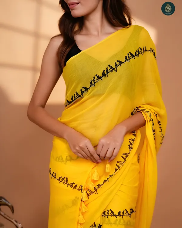 Yellow_Luxury_Digital_Print_Linen_With_Artistic_Jalar_And_Matching_Blouse_With_Saree_For_Women