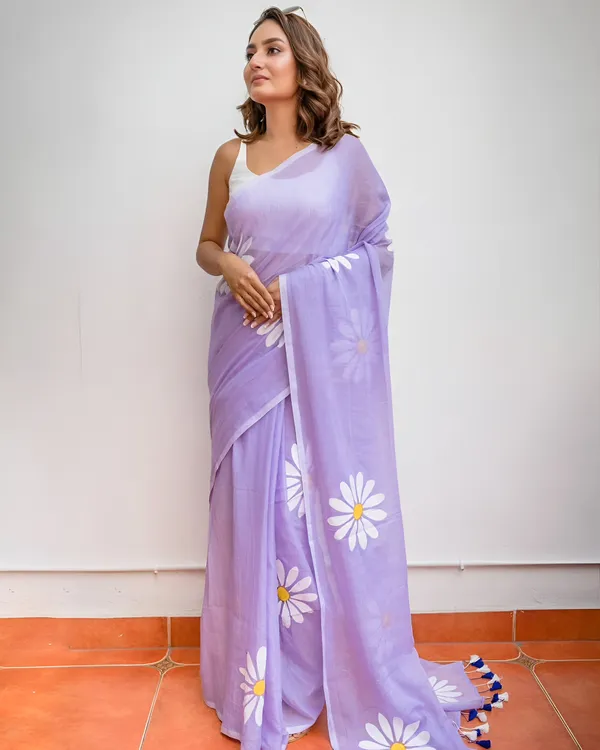 Lavender_Premium_Linen_With_Contemporary_Digital_Prints_And_Blouse_Saree_For_Women
