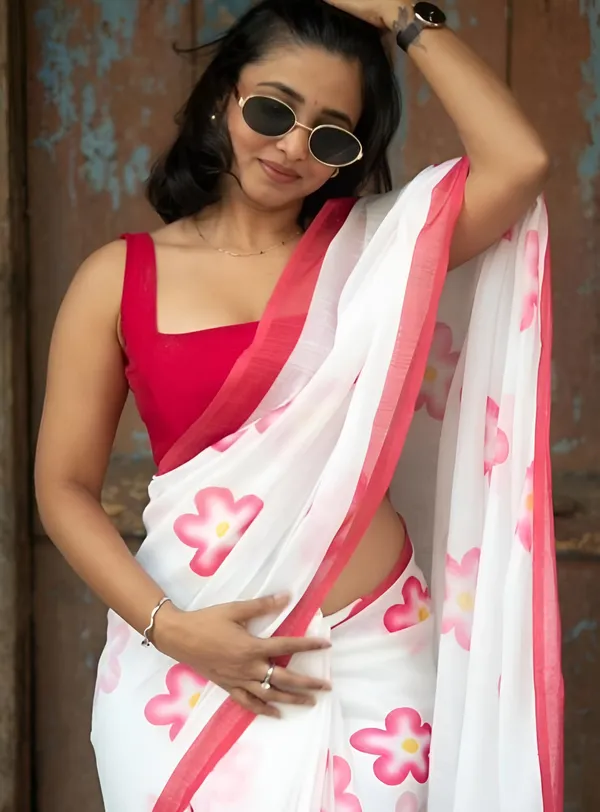 White_Designer_Premium_Linen_With_Digital_Print_And_Jalar_Border_Saree_For_Women