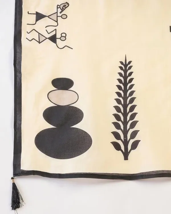 Cream_And_Black_Luxury_Linen_With_Rich_Prints_&_Handmade_Jalar_Saree_For_Women