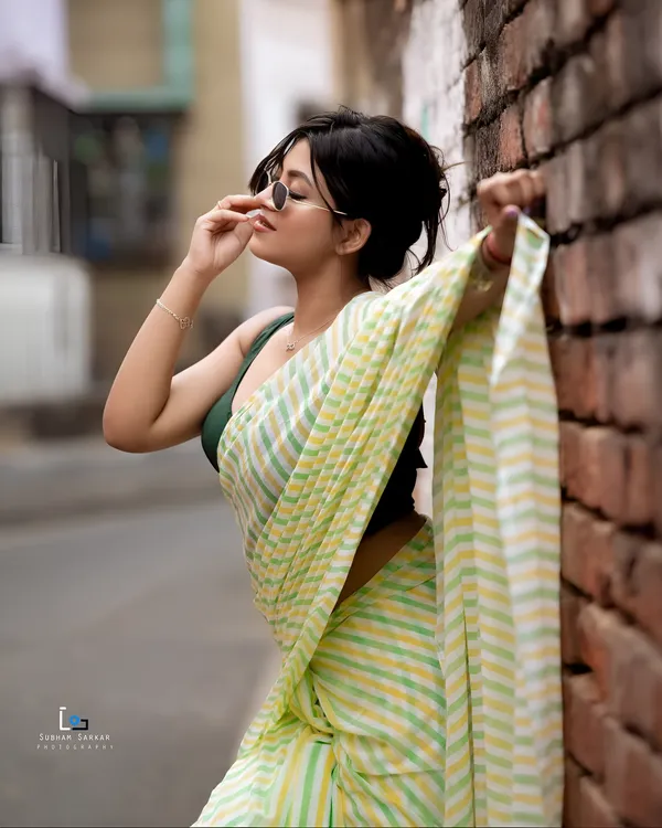 Traditional_Linen_Cotton_Saree_for_Women_|_Classic_Indian_Linen_Cotton_Saree