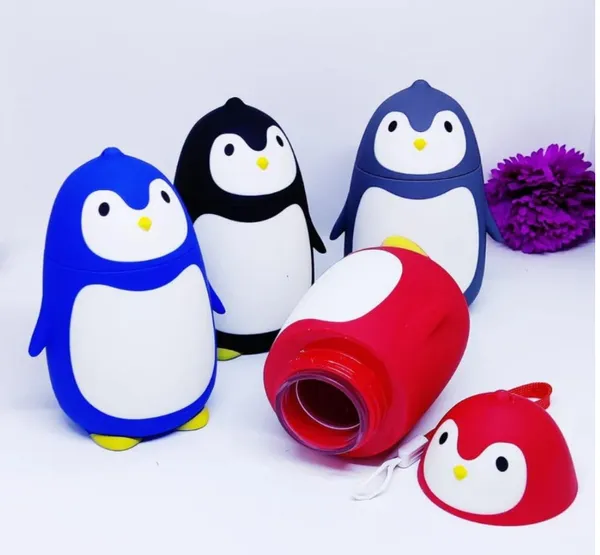 Penguin_Shaped_Kids_Sipper_Bottle_with_Straw_(Approx._500ml)_—_BPA-Free_Plastic,_Leak-Resistant,_Fun_Travel_Cup_for_School_&_Outdoor
