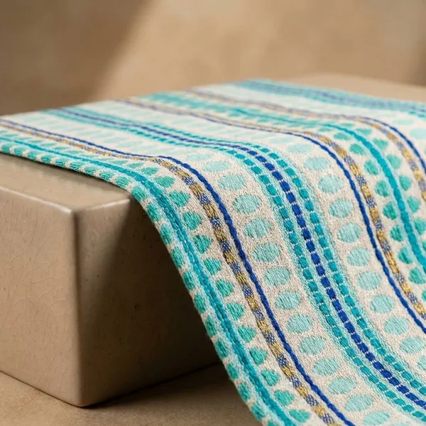 Multicolor_Premium_Jacquard_Fabric_Table_Runner
