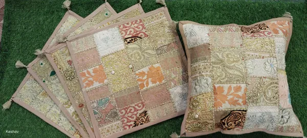 Khambadiya_Cushion_Cover-Multi