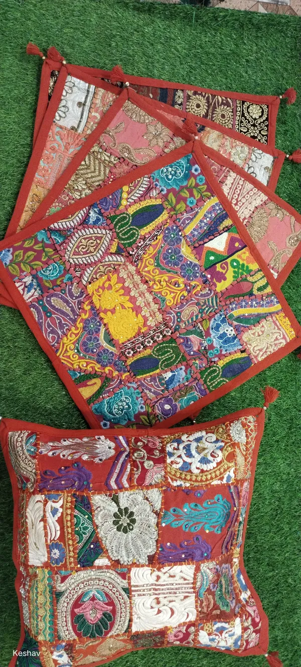 Khambadiya_Cushion_Cover-Multi
