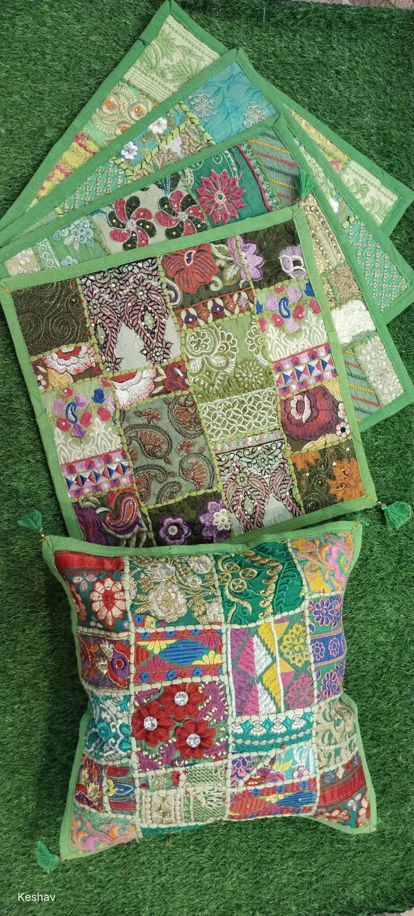 Khambadiya_Cushion_Cover-Multi
