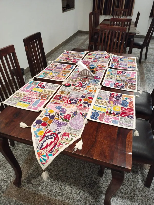 Khambadiya_Work_Table_Runner_with_mats