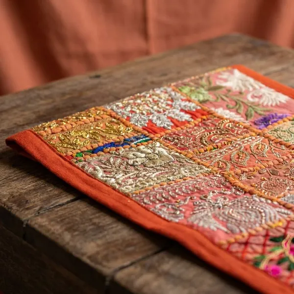 Table_Runner_Khambadiya_Work