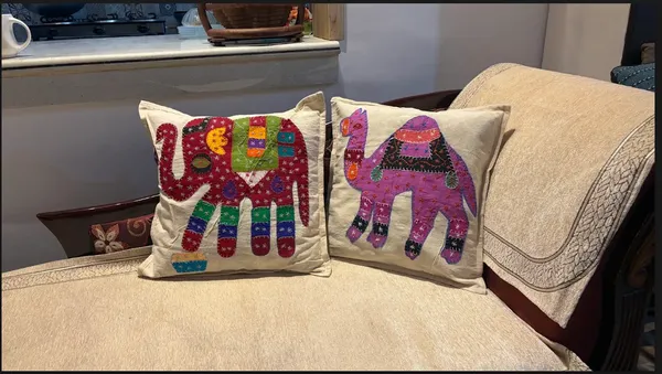 Animal_Applique_Cushion_Cover