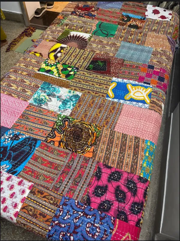 Multicolor_Katha_Stitch_Bedcover_Pattern_02