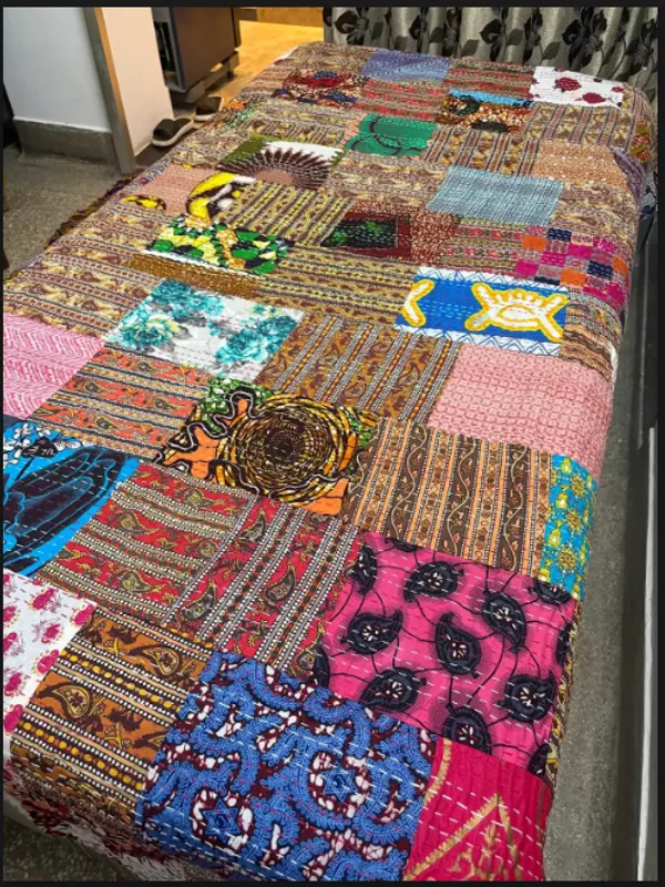 Multicolor_Katha_Stitch_Bedcover_Pattern_02