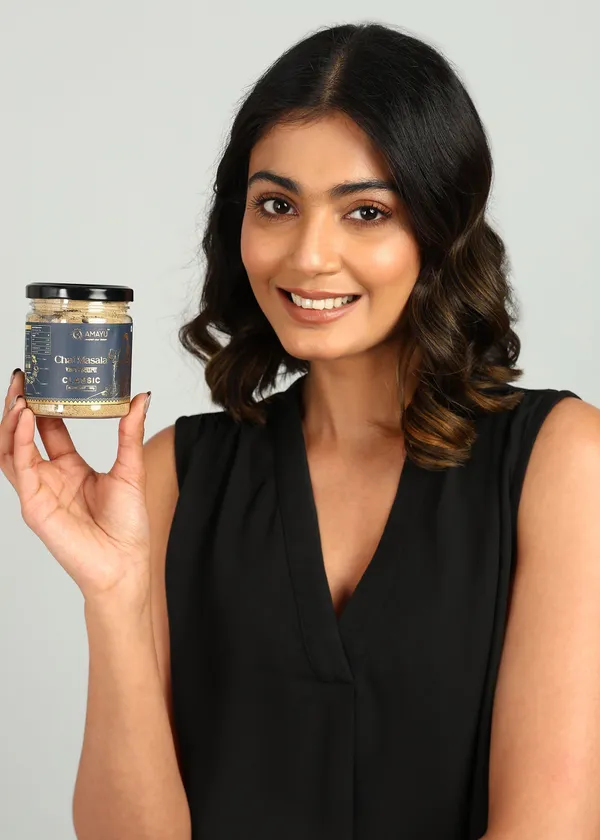 Classic_Chai_Masala_Powder_Blend_Of_7_Spices_Enhances_The_Taste_Of_Tea_100_G