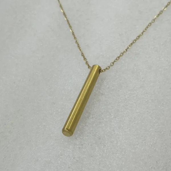 Gold_Stainless_Steel_Minimalist_Vertical_Bar_Pendant_Necklace_For_Women