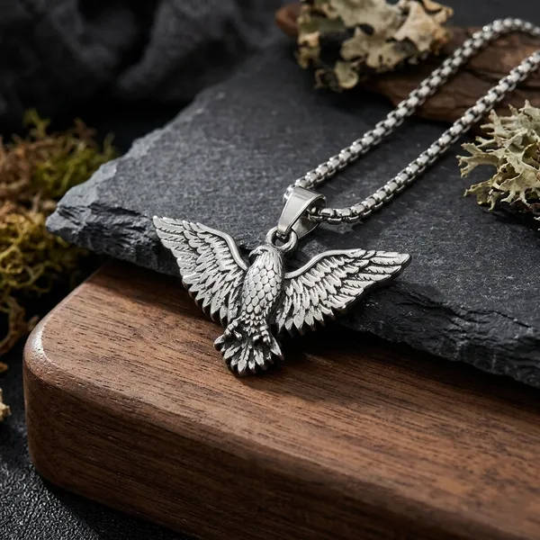 Oxidized_Tone_Eagle_Bird_Wings_Pendant_With_Box_Chain_Stainless_Steel_Anti_Tarnish_Stylish_Necklace_For_Men_/_Boys