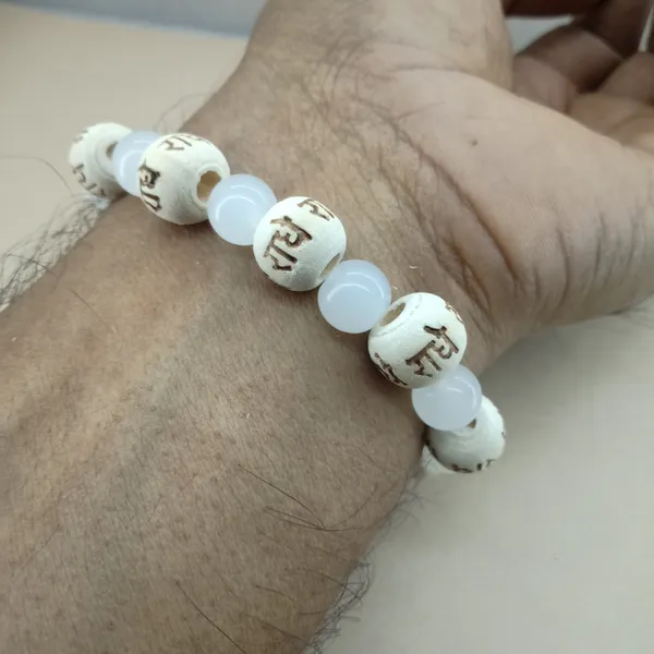 Radhe_Radhe_Engraved_Wooden_Beads_Bracelet_For_Men_And_Women,_Couple_Pack_Of_2_Black_And_White_Crystal_Combo_Hare_Krishna_Devotional_Bhakti_Stretchable_Spiritual_Wrist_Bracelet