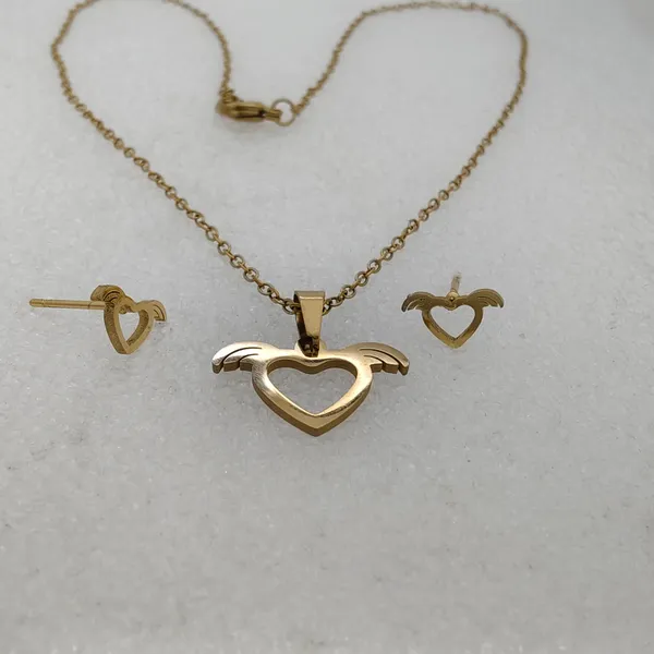Gold_Stainless_Steel_Angel_Wing_Heart_Pendant_Necklace_Earrings_Set_For_Women