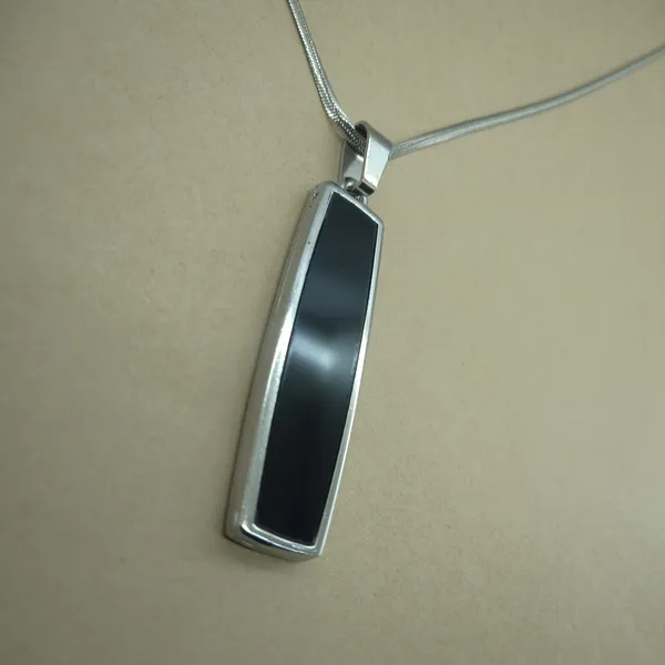 Stainless_Steel_Black_Onyx_Stone_Sleek_Bar_Pendant_With_Chain_For_Women_Anti_Tarnish_Necklace
