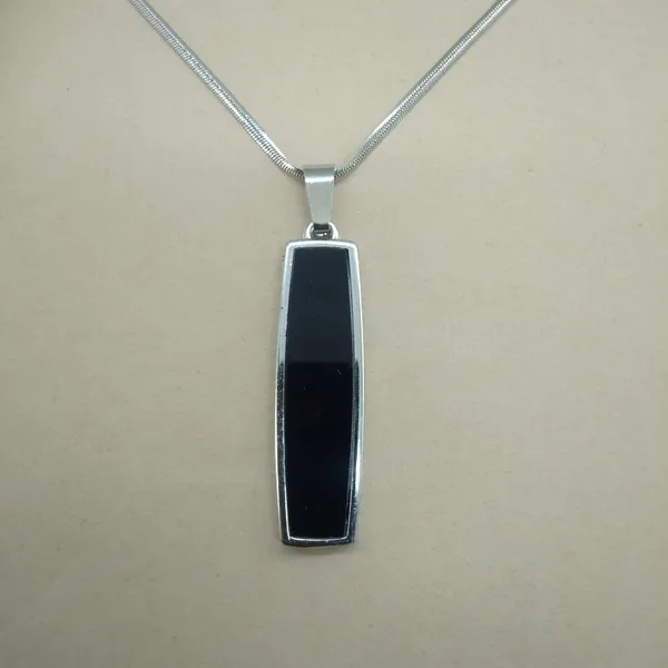 Stainless_Steel_Black_Onyx_Stone_Sleek_Bar_Pendant_With_Chain_For_Women_Anti_Tarnish_Necklace