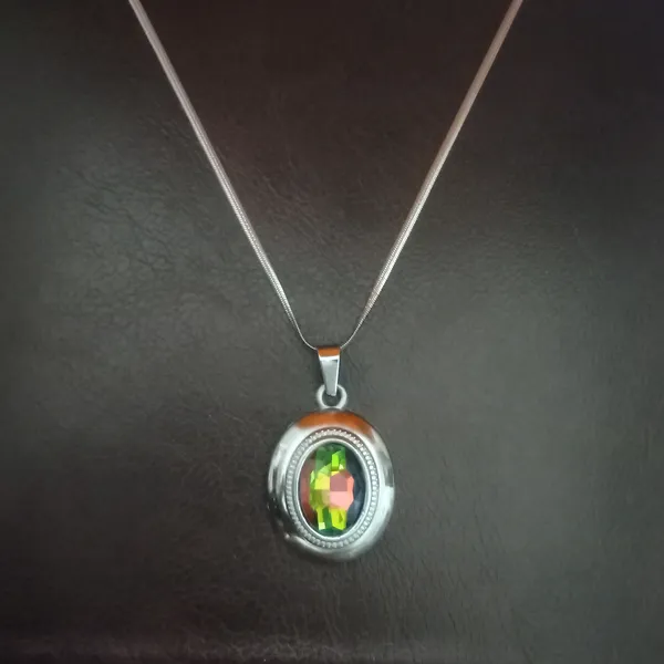 Silver_Anti_Tarnish_Stainless_Steel_Rainbow_Crystal_Oval_Pendant_Necklace_For_Women