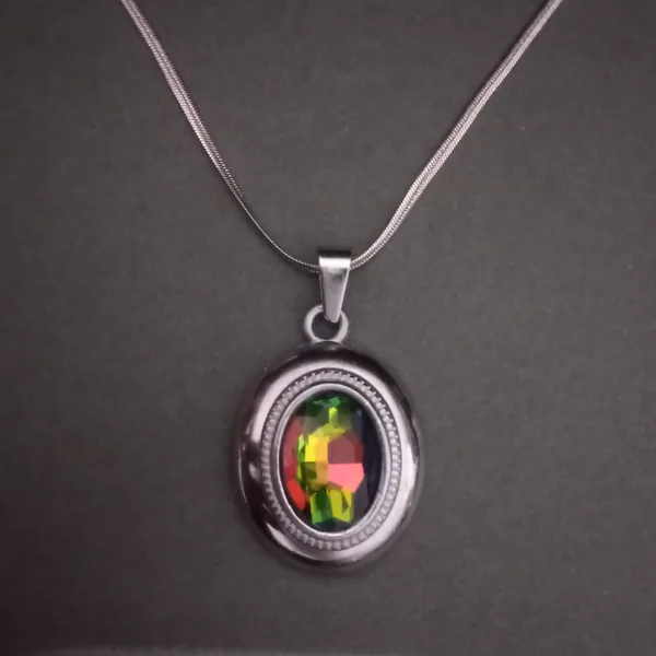 Silver_Anti_Tarnish_Stainless_Steel_Rainbow_Crystal_Oval_Pendant_Necklace_For_Women
