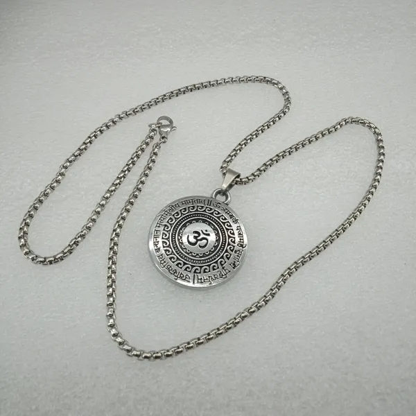 Om_Maha_Mrityunjaya_Mantra_Mandala_Pendant_For_Men_(Pack_Of2)_Stainless_Steel_Anti_Tarnish_Oxidised_Silver_Engraved_Spiritual_Locket_With_Box_Chain_Shiva_Healing_Protection_Jewellery_Religious_Gift
